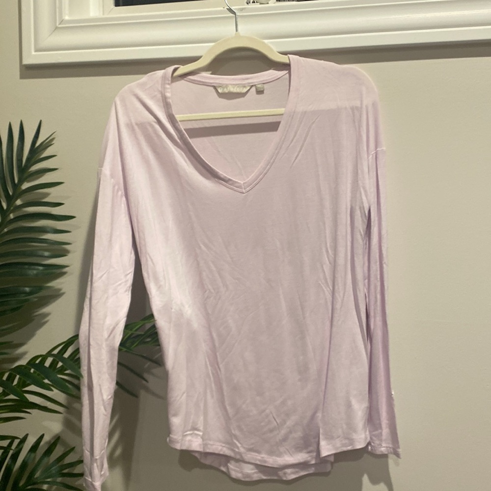 Light weight long sleeve tee